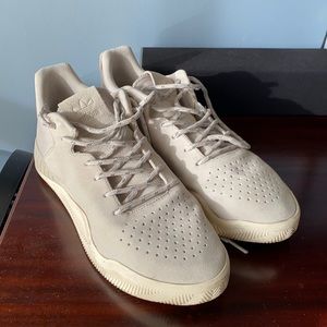 Adidas Men’s Beige Sneakers